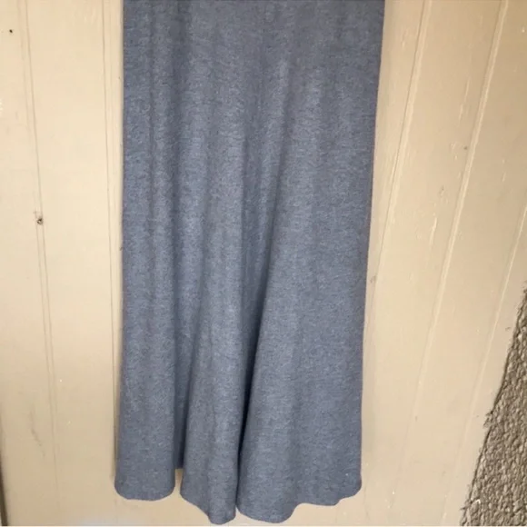 Johnny Was Calme throw on cozy Gray Sleeveless Midi Dress